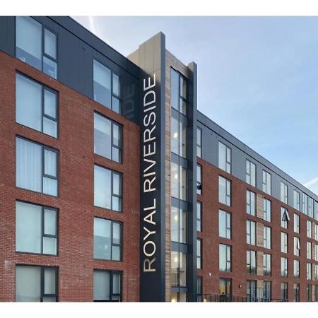 Royal Riverside Apartments Sheffield Centre - Opulent Living Dış mekan fotoğraf
