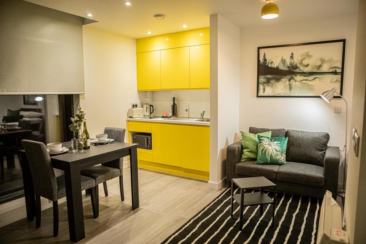 Royal Riverside Apartments Sheffield Centre - Opulent Living Dış mekan fotoğraf