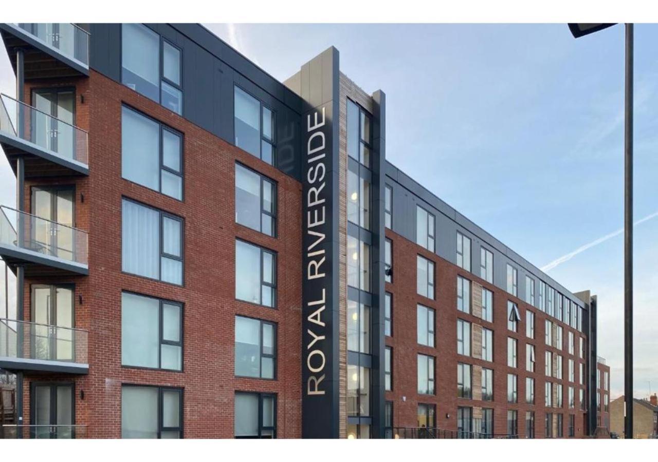 Royal Riverside Apartments Sheffield Centre - Opulent Living Dış mekan fotoğraf